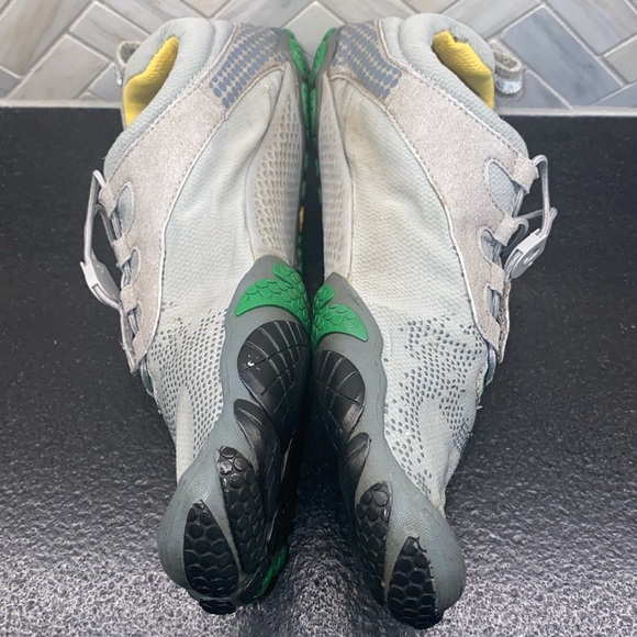 VIBRAM 5 Finger Shoes - Picture 5 of 10